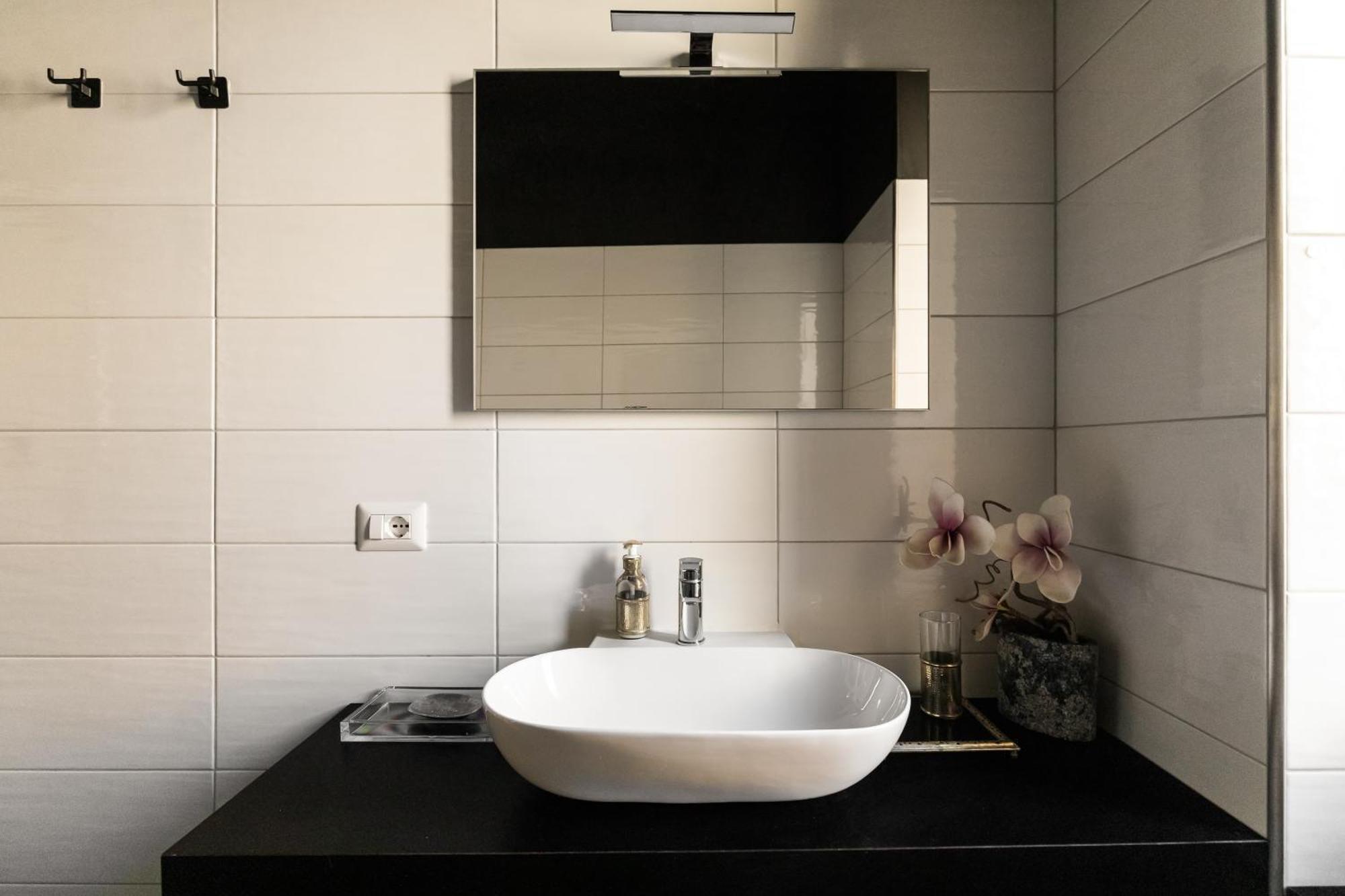 Cozy Apartment Gianicolense 3Bdr 로마 외부 사진